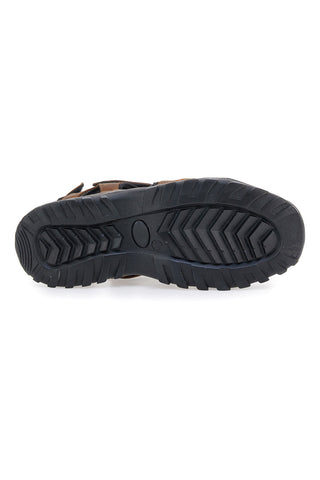 Braune Sandalen mit geschlossener Zehenpartie, Fly Dinamic 99