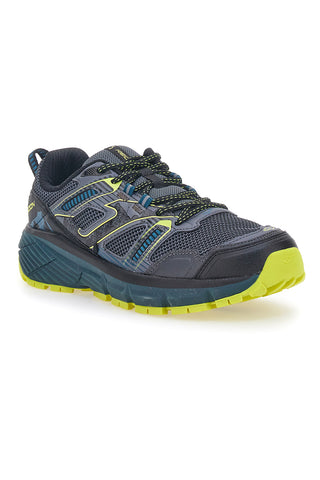 Joma Recon 2401 Schwarze Trekkingschuhe mit gerändelter Sohle