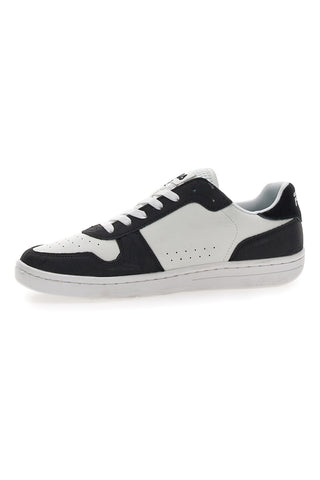 Weiße Sneakers mit Schnürsenkeln Fila Netforce II