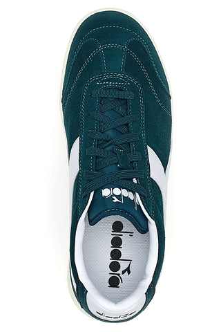Grüne Sneakers mit weißem DIADORA KICK-Logo