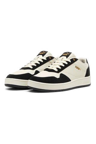 Weiße und braune Puma Court Classic SD-Sneaker