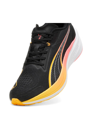 Puma Darter Pro schwarze Laufschuhe mit fluoreszierenden Details