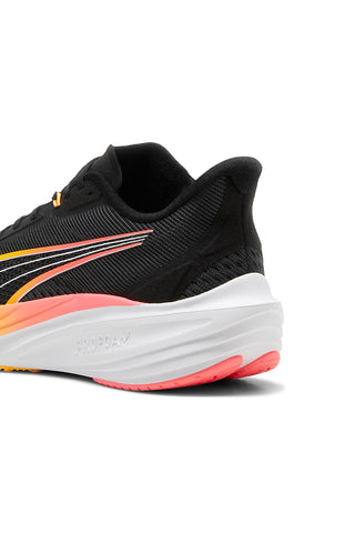 Puma Darter Pro schwarze Laufschuhe mit fluoreszierenden Details