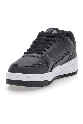 Schwarz-weiße Sneaker „Champion Rebound Heritage Low“.