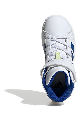 Adidas Grand Court Mid K – Weiße und blaue Mid-Cut-Sneaker mit bunten Details