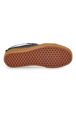 Schwarze Skate-Sneaker mit brauner Sohle von Vans Filmore