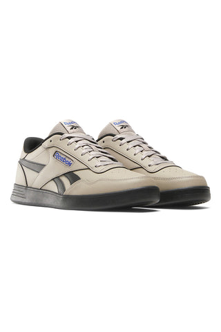 Beigefarbene Sneaker mit Reebok Court Advance-Obermaterial aus Leder