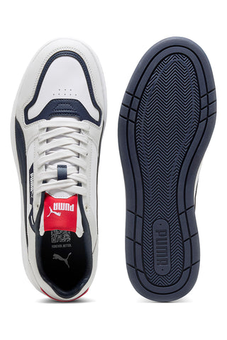 Puma Court Classic Street Sneaker in Weiß und Blau