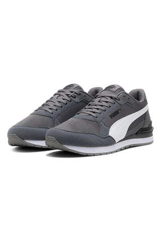 Schwarze Sneakers mit weißen Details Puma Club II Era