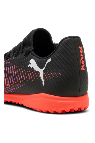 Schwarze, rote und lila Indoor-Futsalschuhe Puma FUTURE 8 PLAY TT