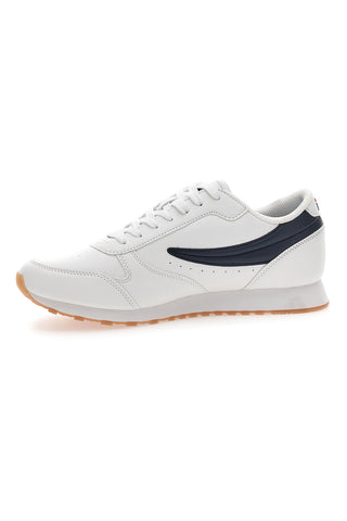 Weiße und blaue Sneakers mit herausnehmbarer Fila Orbit-Einlegesohle