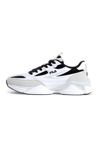 Weiße und schwarze Sneakers mit FILA RECADE-Plattform
