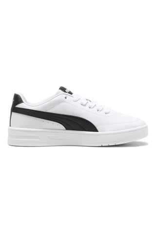 Puma Court Classic Clean Jr. Weiße Sneaker mit schwarzen Details