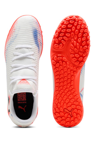 Puma Future 8 Play Fußballschuhe mit weißer Rasensohle