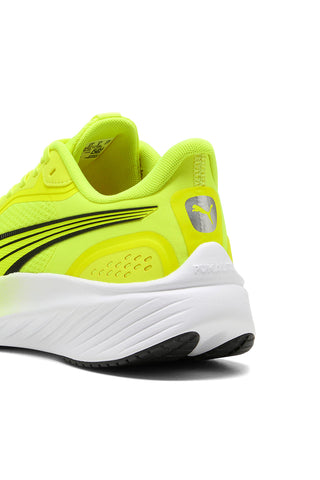 Neongelbe Laufschuhe aus atmungsaktivem Mesh mit leichter Puma Pounce Lite Sohle
