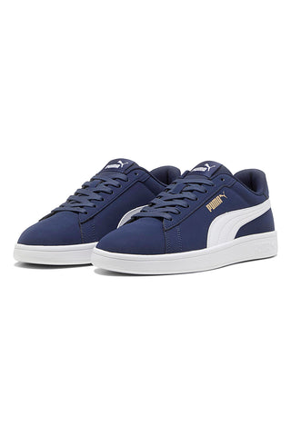 Blaue Sneakers mit seitlichem Puma Smash 3.0 Buck Logo