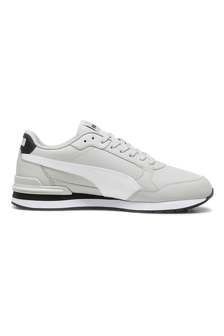 Puma ST Runner v4 L graue Sneakers mit weißen Details und SoftFoam+-Innensohle