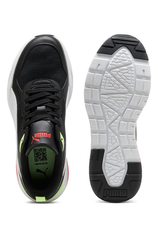 Schwarze Sneakers mit fluoreszierenden Details und dicker Sohle Puma Trinity 2 LT
