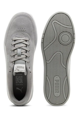 Sneakers grigie in pelle scamosciata con suola in gomma Puma Court Classic Clean SD