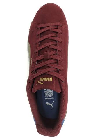 Burgunderfarbene Wildleder-Sneaker mit beigen Details: Puma Court Classico SD