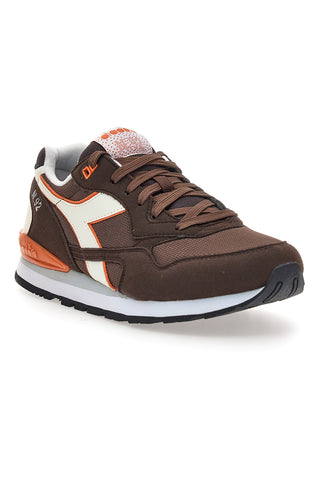 Braune Stoff-Sneaker mit orangefarbenen Details Diadora 183076 30045