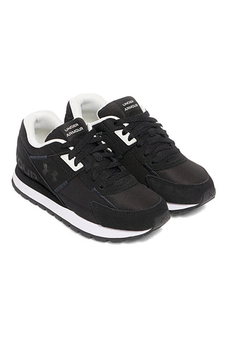 Under Armour – Essential Runner – Schwarze Nylon-Sneaker mit Wildledereinsätzen