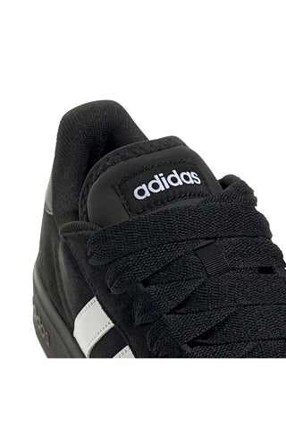 Sneakers nere con strisce bianche stile retrò Adidas Grand Court Base 00s