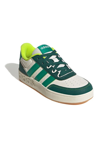Adidas Breakbase J – Weiße und grüne Sneakers mit geprägtem Logo