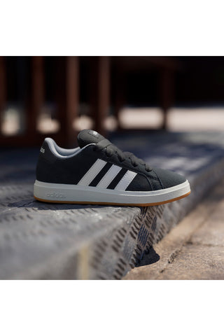 Adidas Grand Court 00s K – Schwarze Wildleder-Sneaker mit weißen 3-Streifen