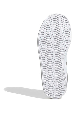 Sneakers grigie in suede con 3 strisce bianche Adidas VL Court 3.0 K