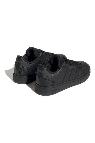 Schwarze Adidas Grand Court 2 K-Sneaker mit monochromem Profil