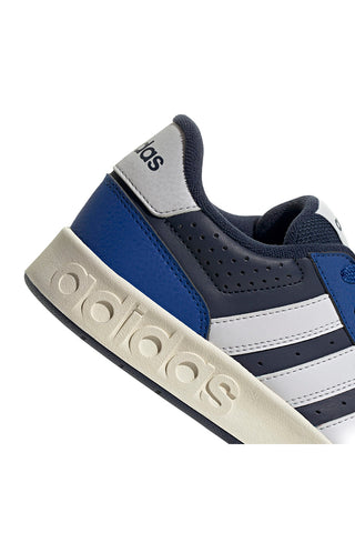 Adidas Breakbase J Sneaker in Blau und Marineblau mit weißen Details