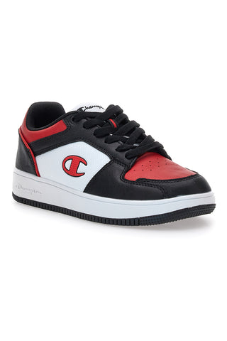 Schwarz-weiß-rote Champion RD18 2 Low B GS-Sneaker