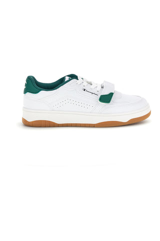 Weiße Turnschuhe mit grünen Champion Rs25 U Gs Details