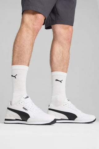 Weiße Leder Sportschuhe mit schwarzen Details Puma ST Runner v4 L