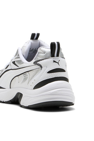 Sneakers bianche e nere stile running Puma Milenio tech