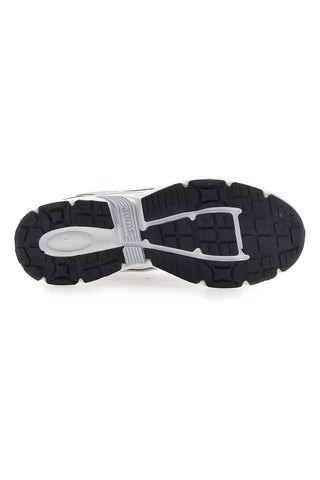 Graue und weiße Herren-Turnschuhe aus atmungsaktivem Mesh von Joma RRT50S2602