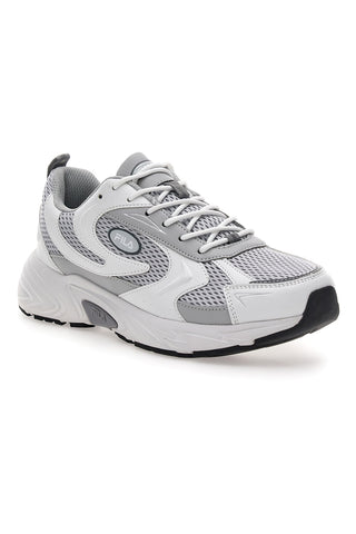 Graue Turnschuhe mit kontrastierenden Einsätzen Fila FFM0462