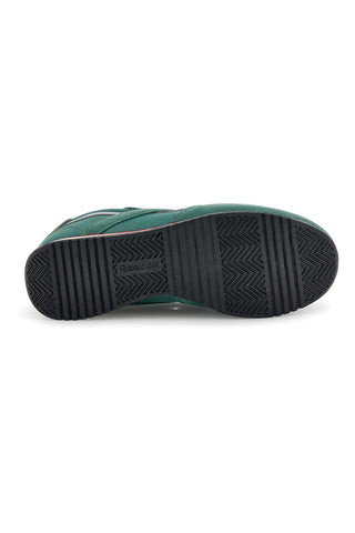Grüne Turnschuhe mit Wildledereinsätzen und Ortholite Reebok World 70