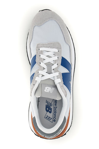 Graue Turnschuhe aus Leder und Stoff New balance M2374SC