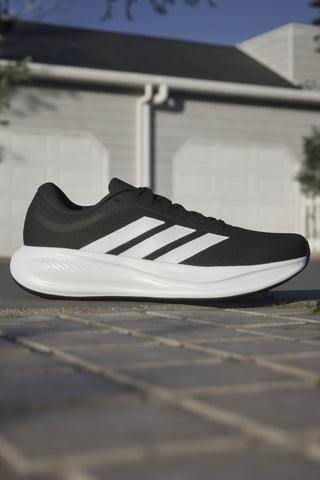 Leichte schwarze Laufschuhe aus Mesh Adidas Response Runner 2