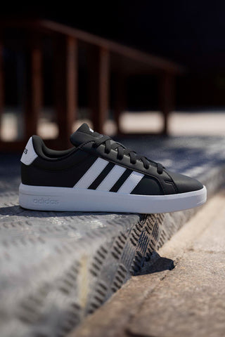 Sneakers Schwarz Adidas Grand Court 3.0