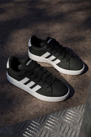 Sneakers Schwarz Adidas Grand Court 3.0