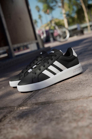Sneakers Schwarz Adidas Grand Court 3.0