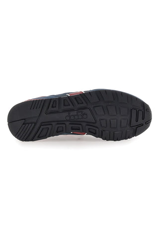 Blaue Sneaker mit burgunderroten Details und DD Comfort Diadora N.92 Technologie