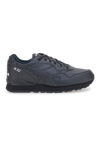 Diadora N 92 L schwarze Sneaker mit glattem Obermaterial