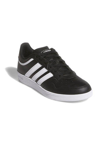 Adidas Hoops 4 Schwarze Sneaker mit ikonischen Streifen