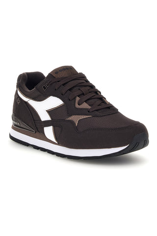 Sneakers marroni con logo a contrasto Diadora N.92