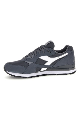 Sneakers grigie con logo a contrasto Diadora N.92