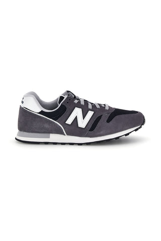 Anthrazitfarbene New Balance U373741 Sneaker